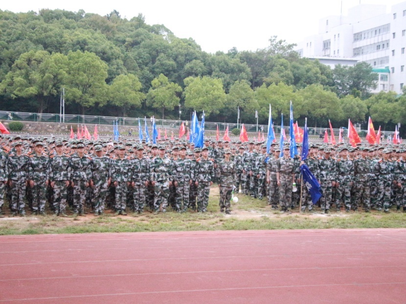 参训新生集合.jpg