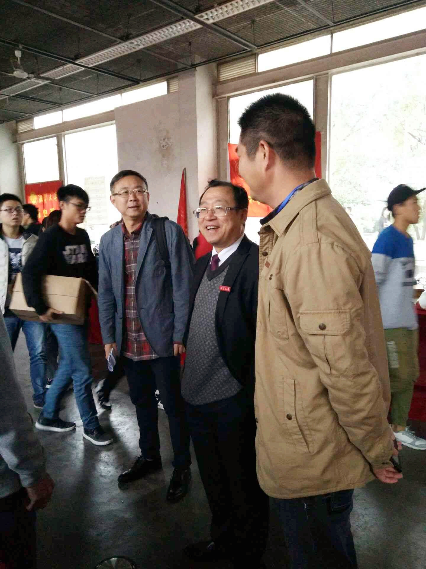 QQ图片20161104104406.jpg