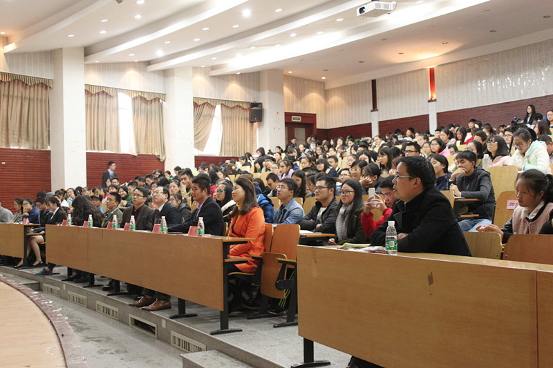 报告会 (8)_副本.jpg