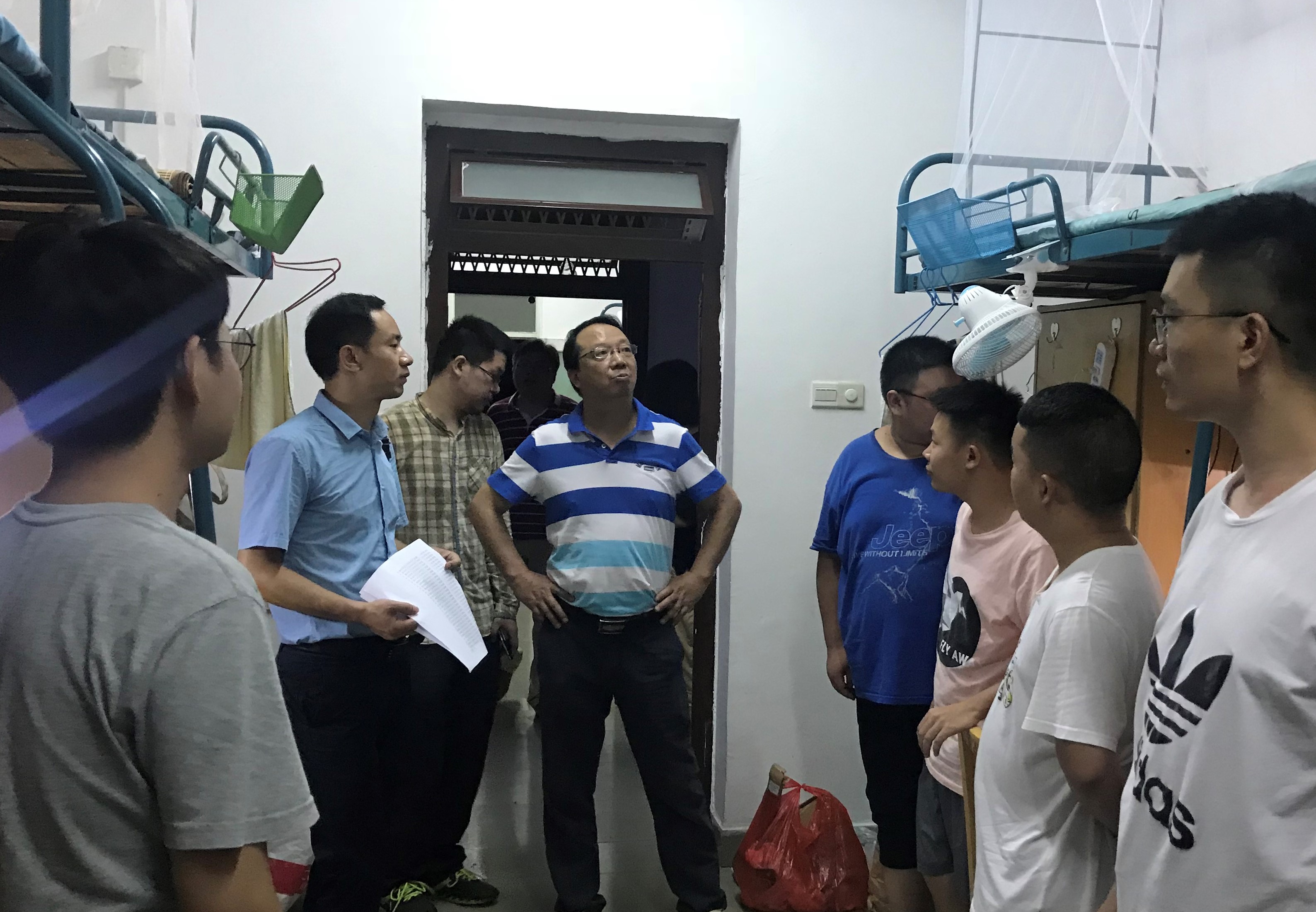 研究生4 (2).jpg
